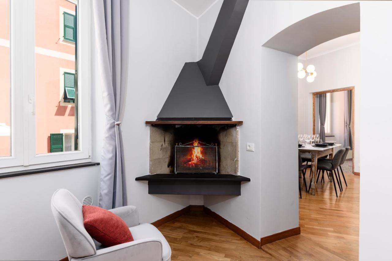 Esclusivo 130 Mq + Terrazzo Via San Vincenzo Lägenhet Genua Exteriör bild